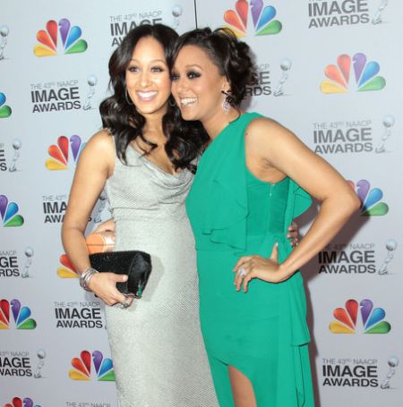 Tia and Tamera won and got nominated for their performance in 'Sister, Sister.'